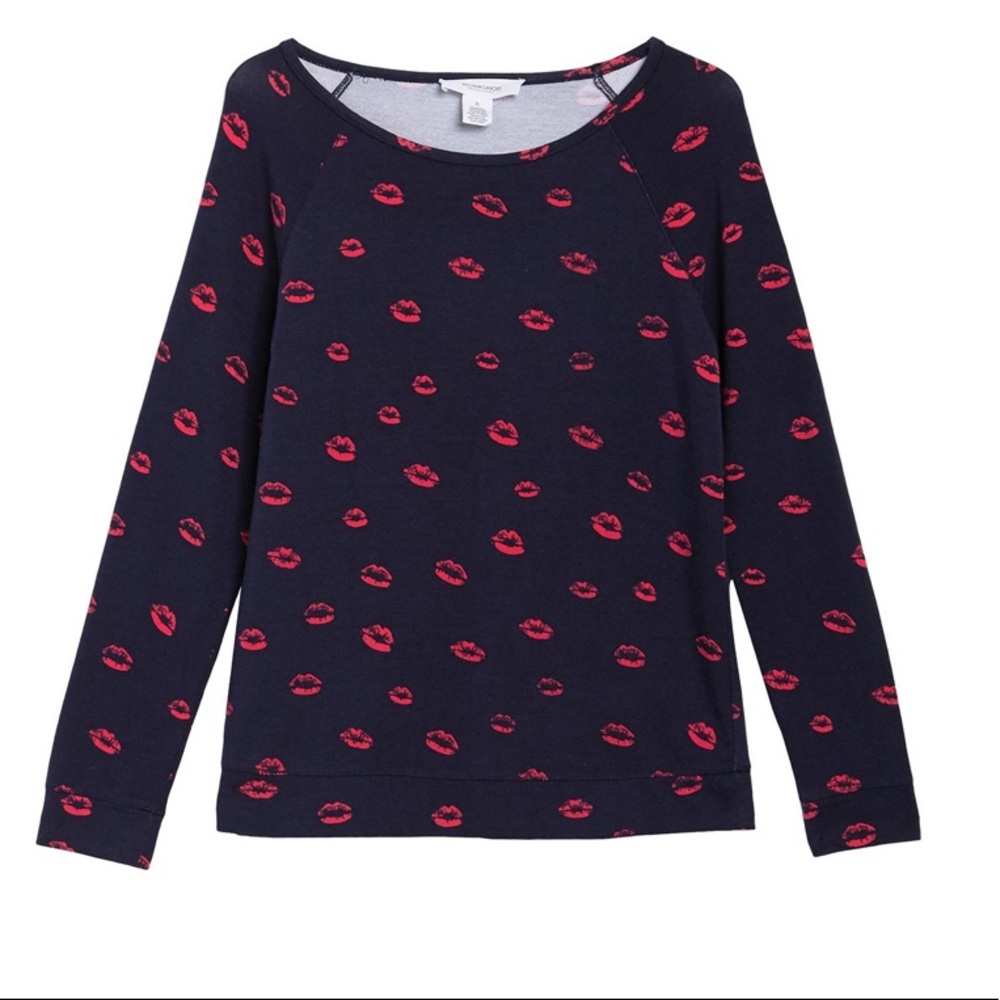 NEW Lip Print Sweatshirt